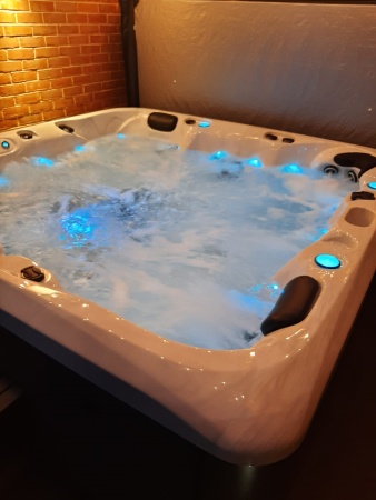 Гидромассажный спа-бассейн BestSpas Ha Long Bay