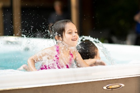 Бассейн с противотоком Hydropool Executive Trainer 19EX